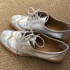 Banana Republic Silver Oxfords